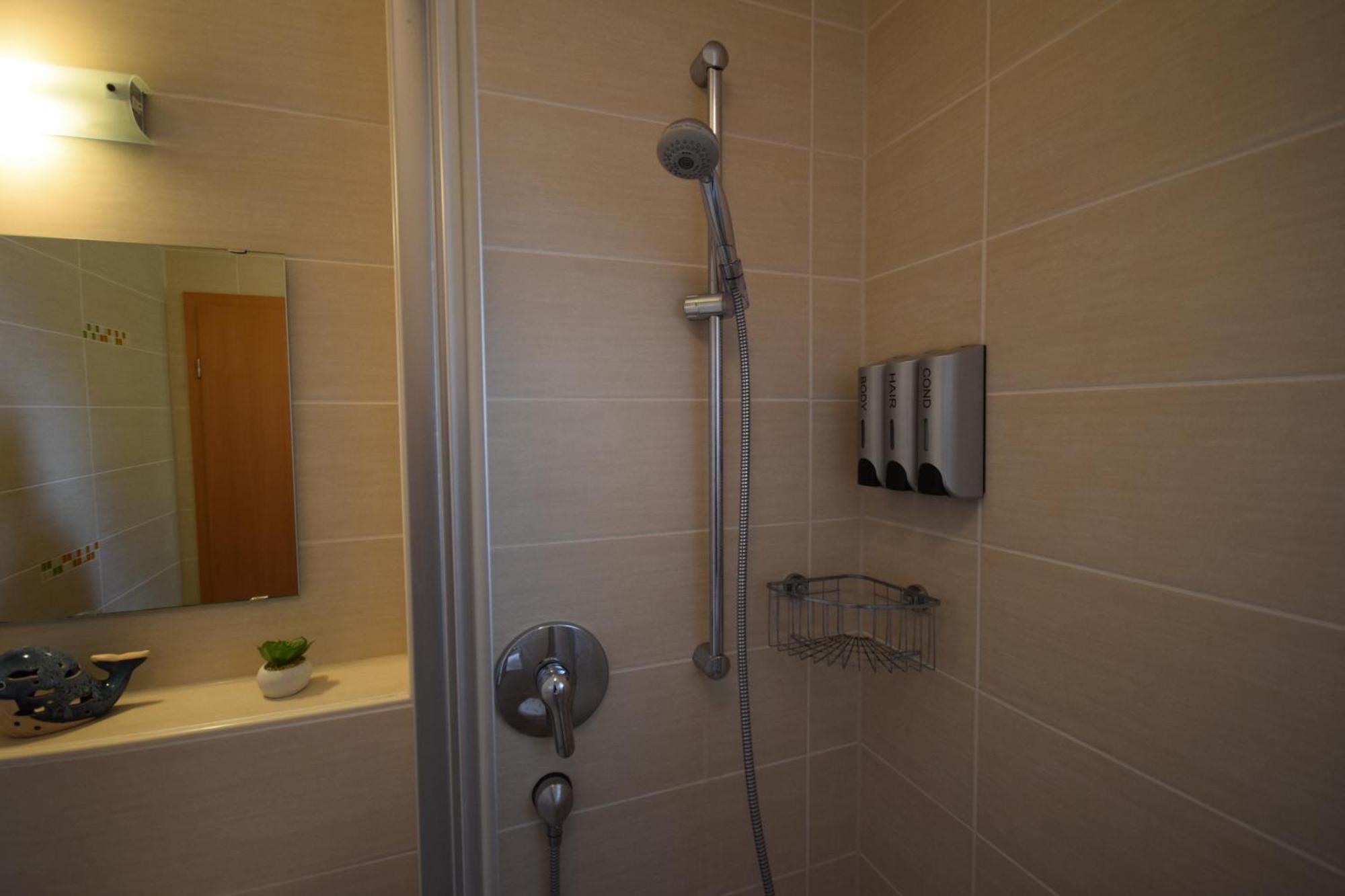 Nestwerk Clever R23-11 - Arbeiten, Erholen & Zentrumsnah Biberach an der Riß Extérieur photo
